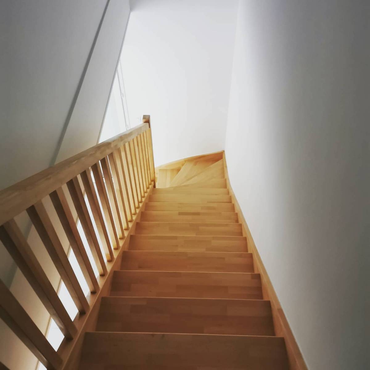 Entretien de cage d'escalier pour syndic de copropriété à Rouen