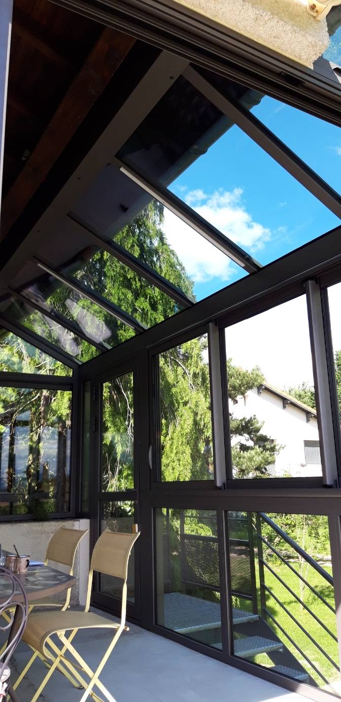 Nettoyage de vitres extérieures inaccessibles jusqu'à 5 mètres de hauteur sur Rouen 76